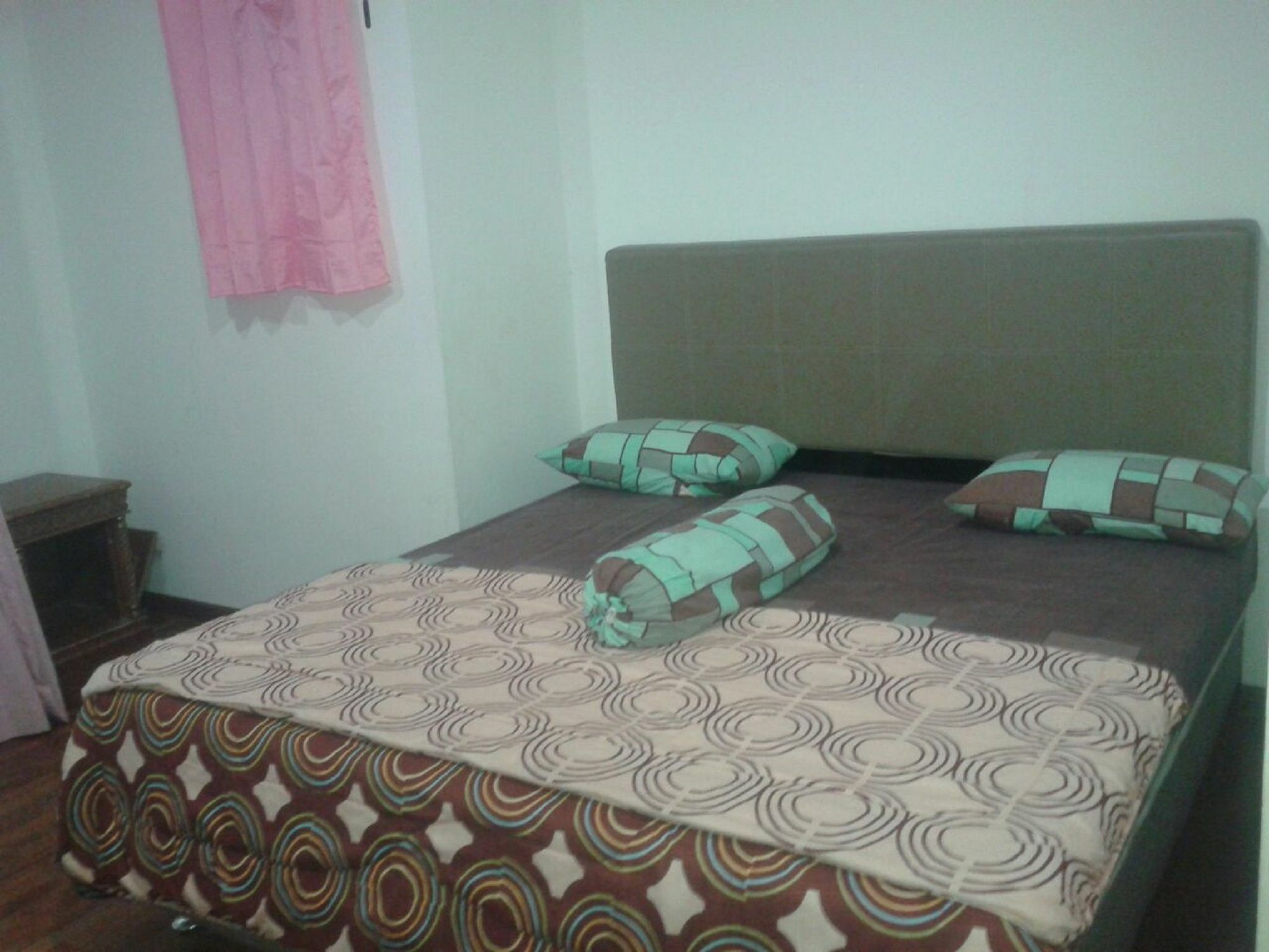 Villa Bukit Danau Cipanas  Exteriör bild