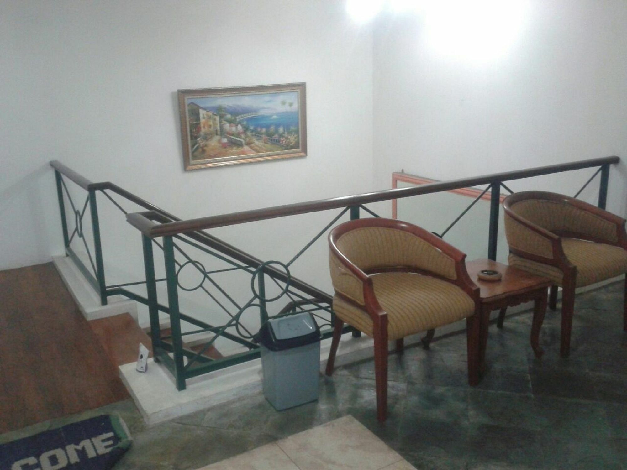Villa Bukit Danau Cipanas  Exteriör bild