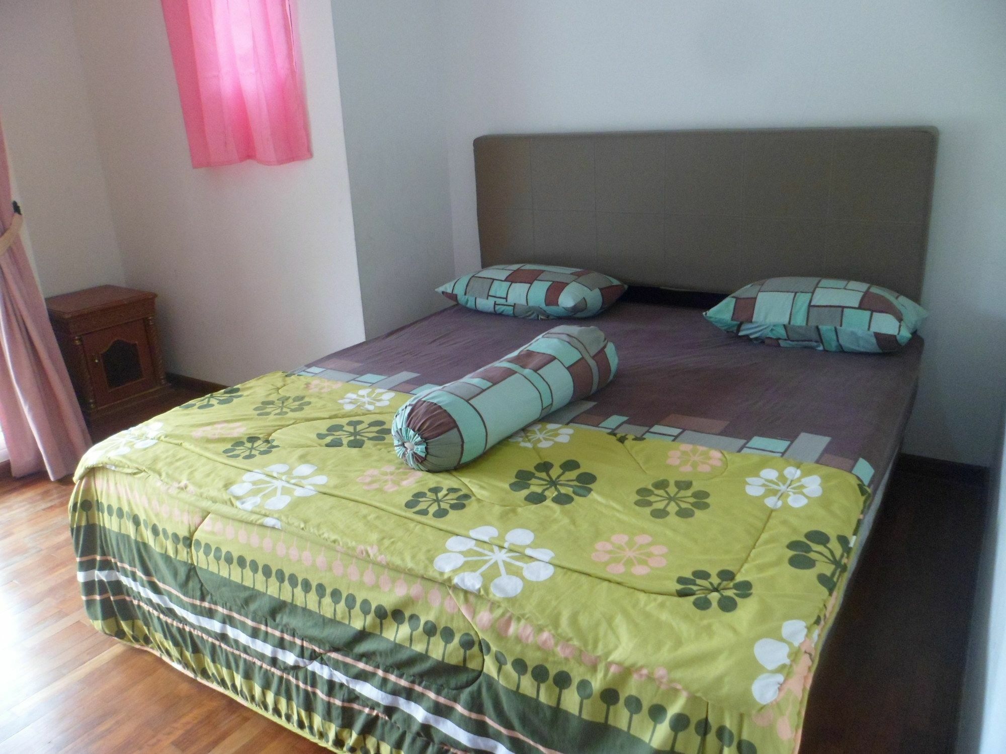 Villa Bukit Danau Cipanas  Exteriör bild