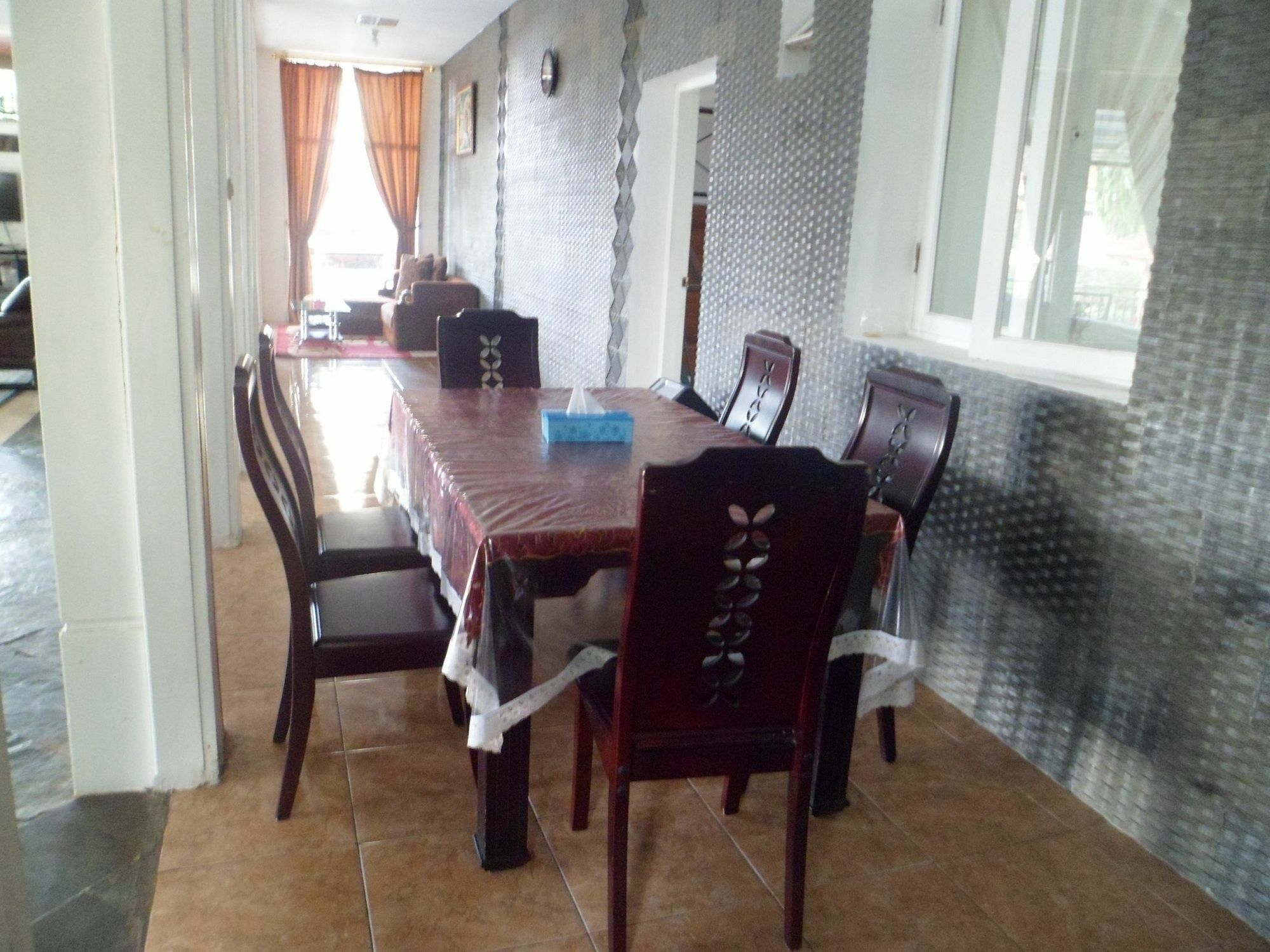 Villa Bukit Danau Cipanas  Exteriör bild